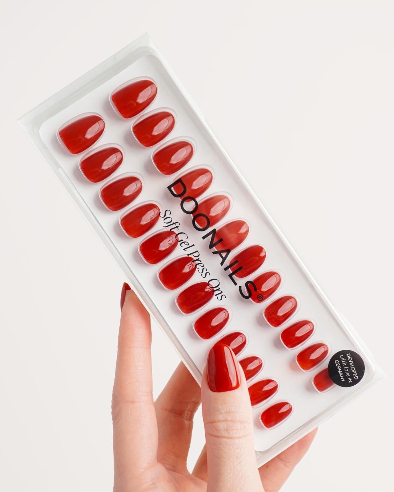 Mon Cheri Short Round Soft Gel Press Ons